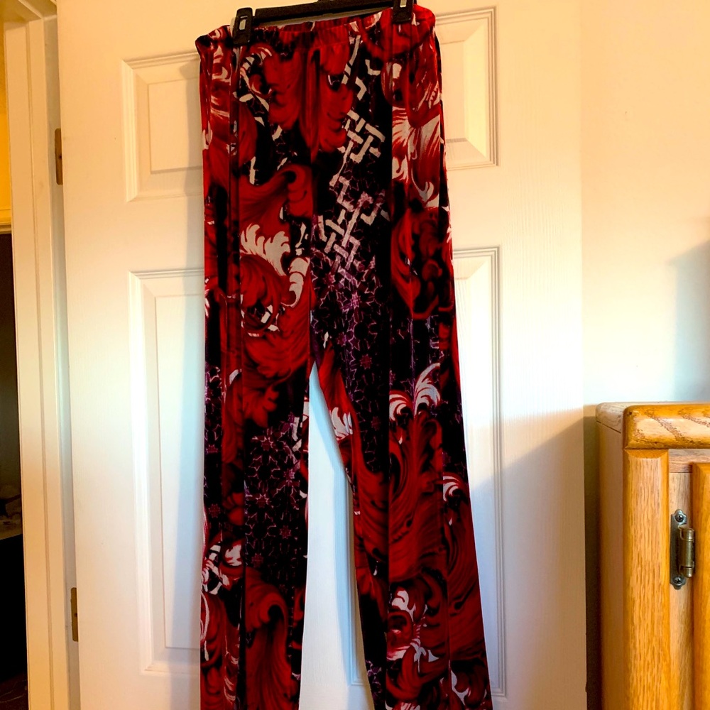 Velveteen wide leg pull-on palazzo pants sz med.